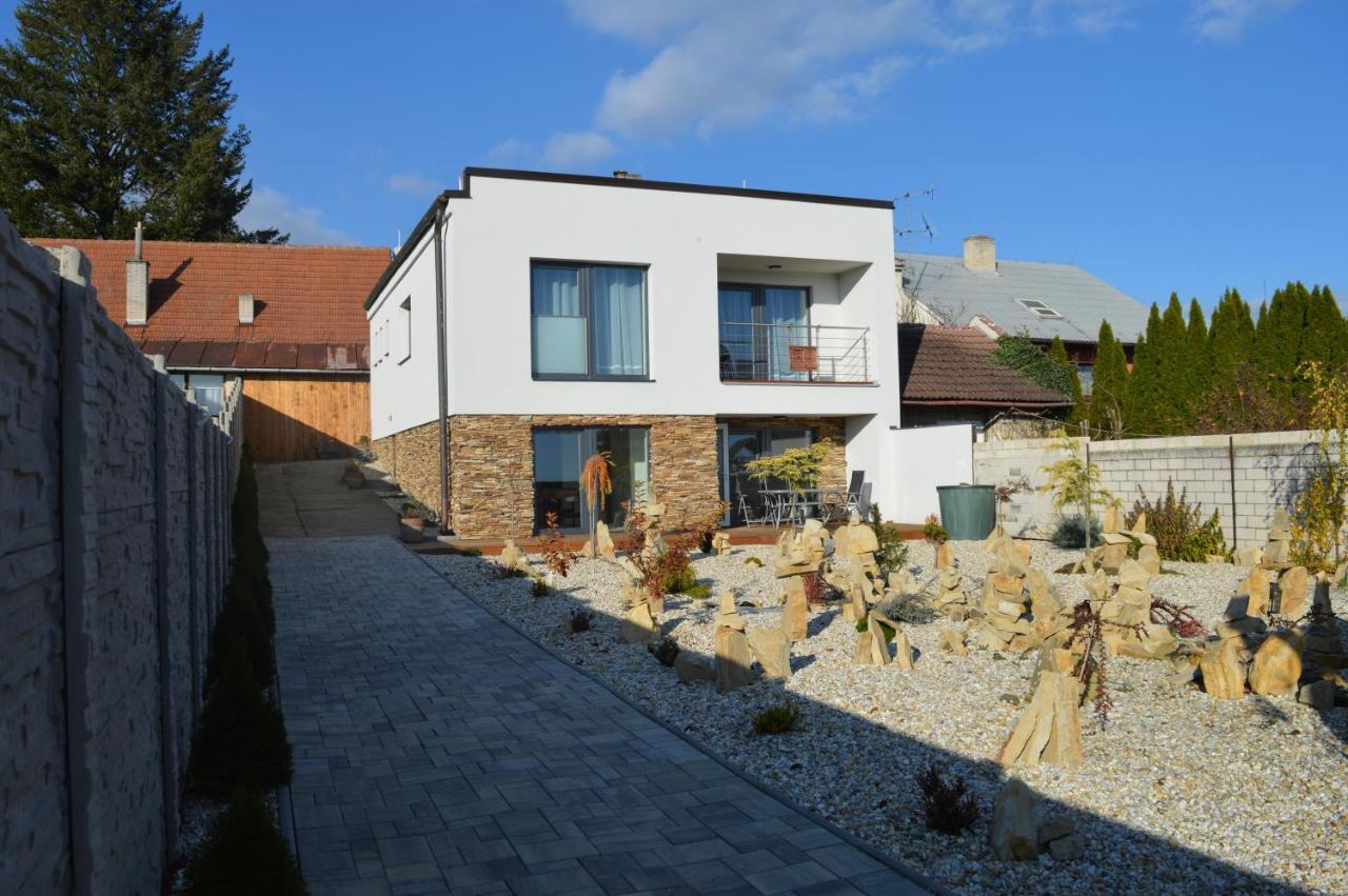 Apartmany Olsovska Bzenec Exterior photo