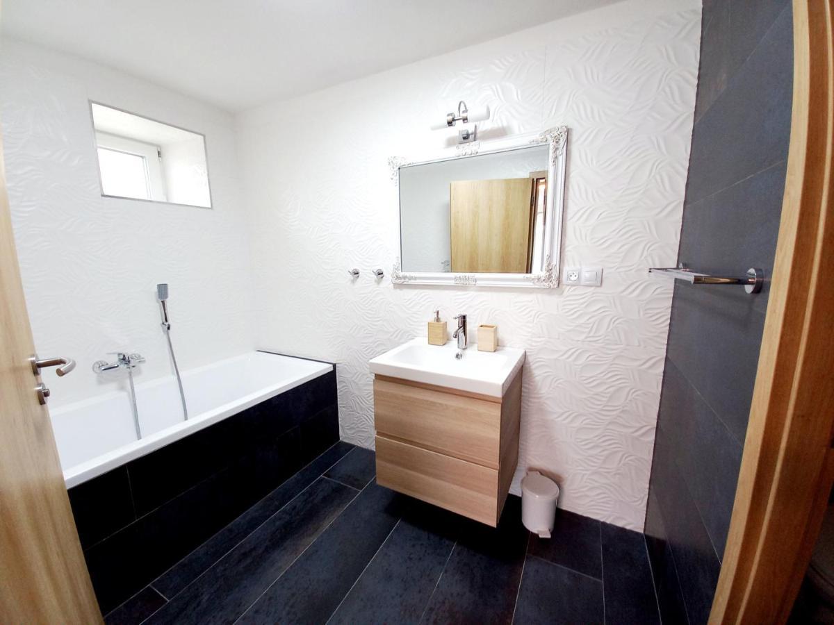 Apartmany Olsovska Bzenec Exterior photo